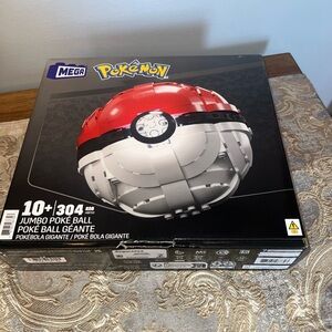 Mega Pokémon Jumbo Poké Ball Set